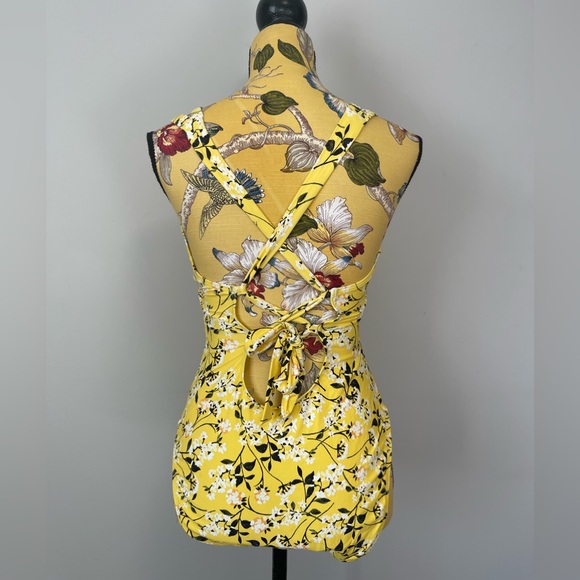 La Blanca Shine Plunge One-Piece Yellow Floral Swimsuit Size 12 - Picture 5 of 14